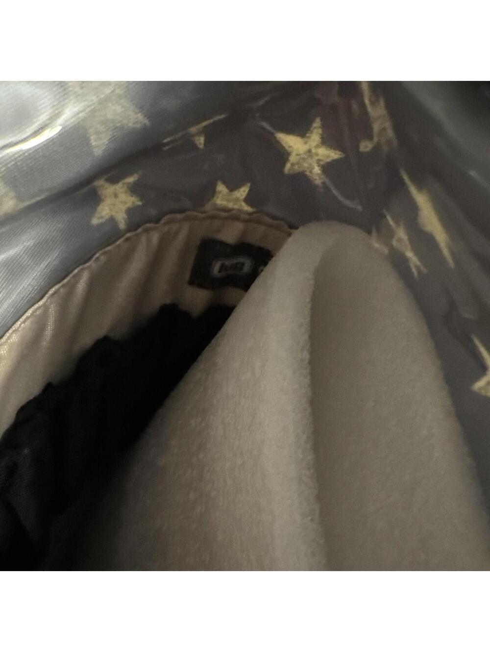 Lug Canoe Makeup Brush holder cosmetic Bag travel zip Black W/Stars NWT! - Picture 10 of 11